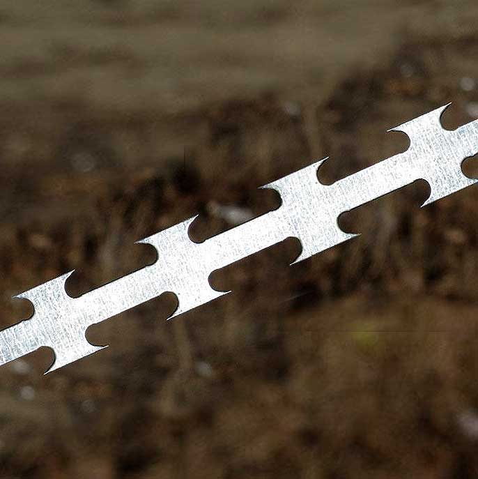 Колючая проволока акл. Колючая полоса. Колючая полоса. Колючая полоса. Колючая полоса.